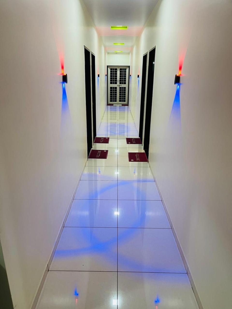 Hotel Ashokraj Kolhapur Exterior foto