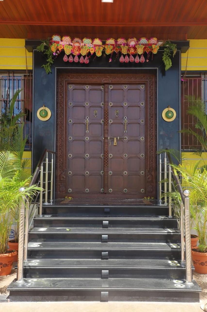 Hotel Ashokraj Kolhapur Exterior foto